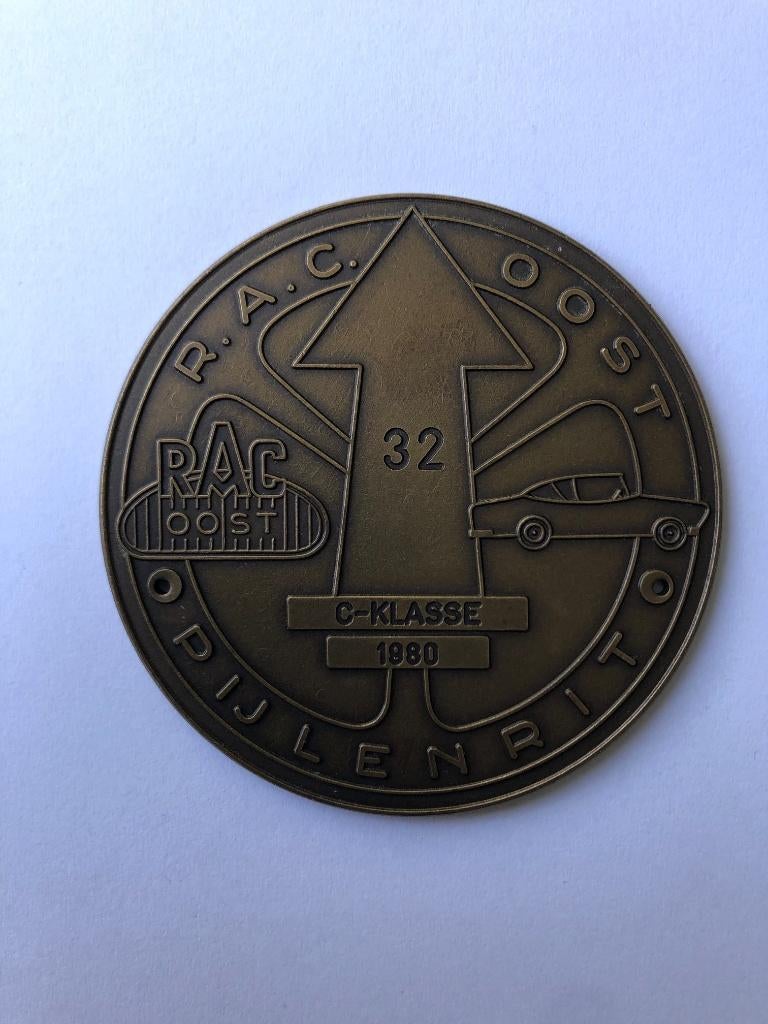 Pijlenrit RAC Oost 1980 embleem Plaquette oldtimer C-classe., Ophalen of Verzenden, Gebruikt, Overige typen