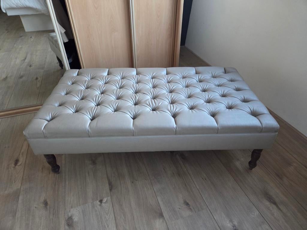 Voetenbank, hocker, tafel chesterfield look, Huis en Inrichting, Ophalen, Rechthoekig