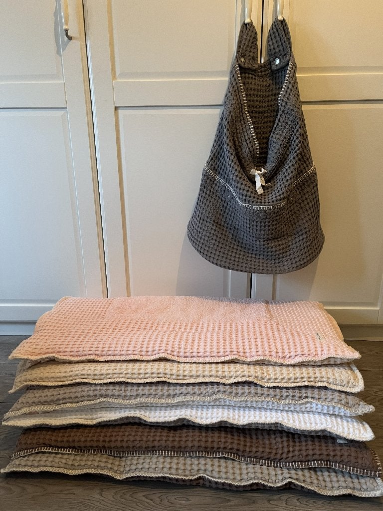 Boxzak en drie boxkleden 80x100 cm Wafel Amsterdam (Koeka), Ophalen, Zo goed als nieuw, Rechthoekig, Boxkleed