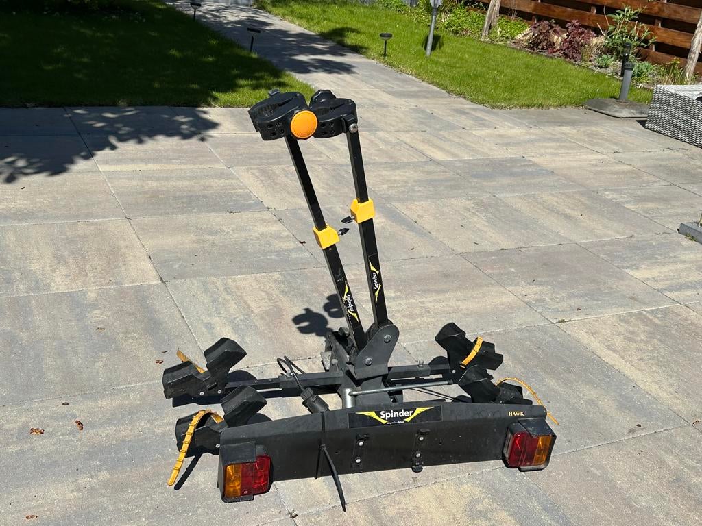 Spinder Hawk fietsendrager voor 2 fietsen, Auto diversen, Fietsendragers, Ophalen, 2 fietsen, Gebruikt, Trekhaakdrager