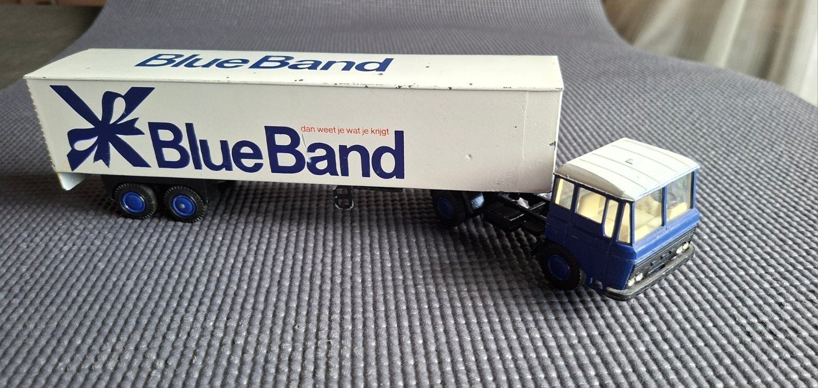 oude euro Daf 2600 met oplegger, Ophalen of Verzenden, Gebruikt, Bus of Vrachtwagen, Lion Toys