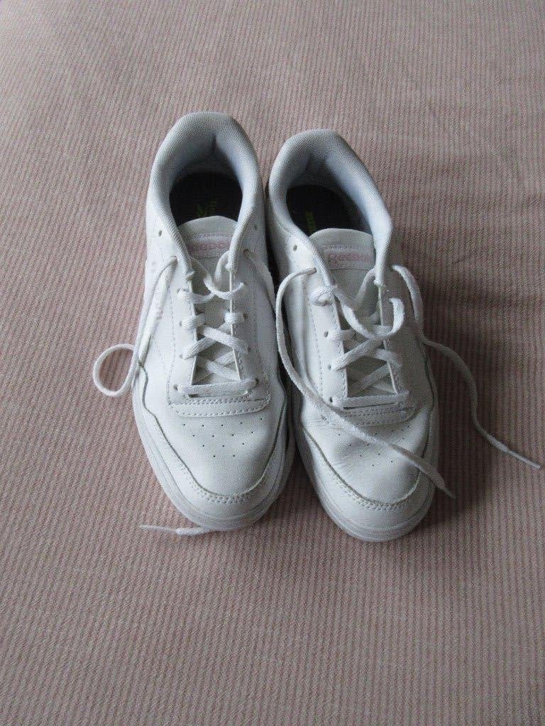 Reebok gympen, sneakers 38 wit beetje roze, Kleding | Dames, Schoenen, Wit, Ophalen of Verzenden, Sneakers of Gympen, Reebok