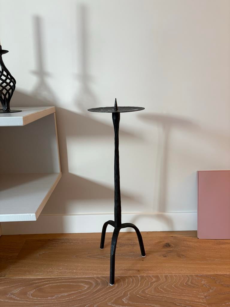 Gehamerde Smeedijzeren Kandelaar - Uniek Design, Ophalen, Overige materialen