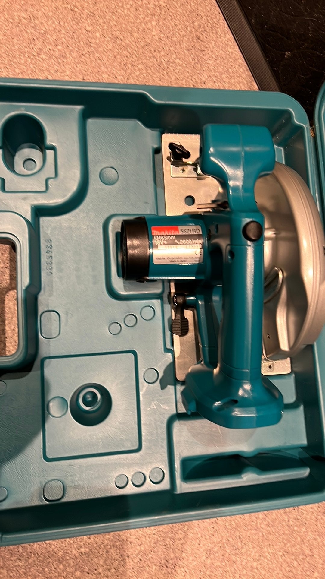 Makita accu cirkelzaag 18v nieuw in kist, Ophalen of Verzenden, Nieuw, Overige typen