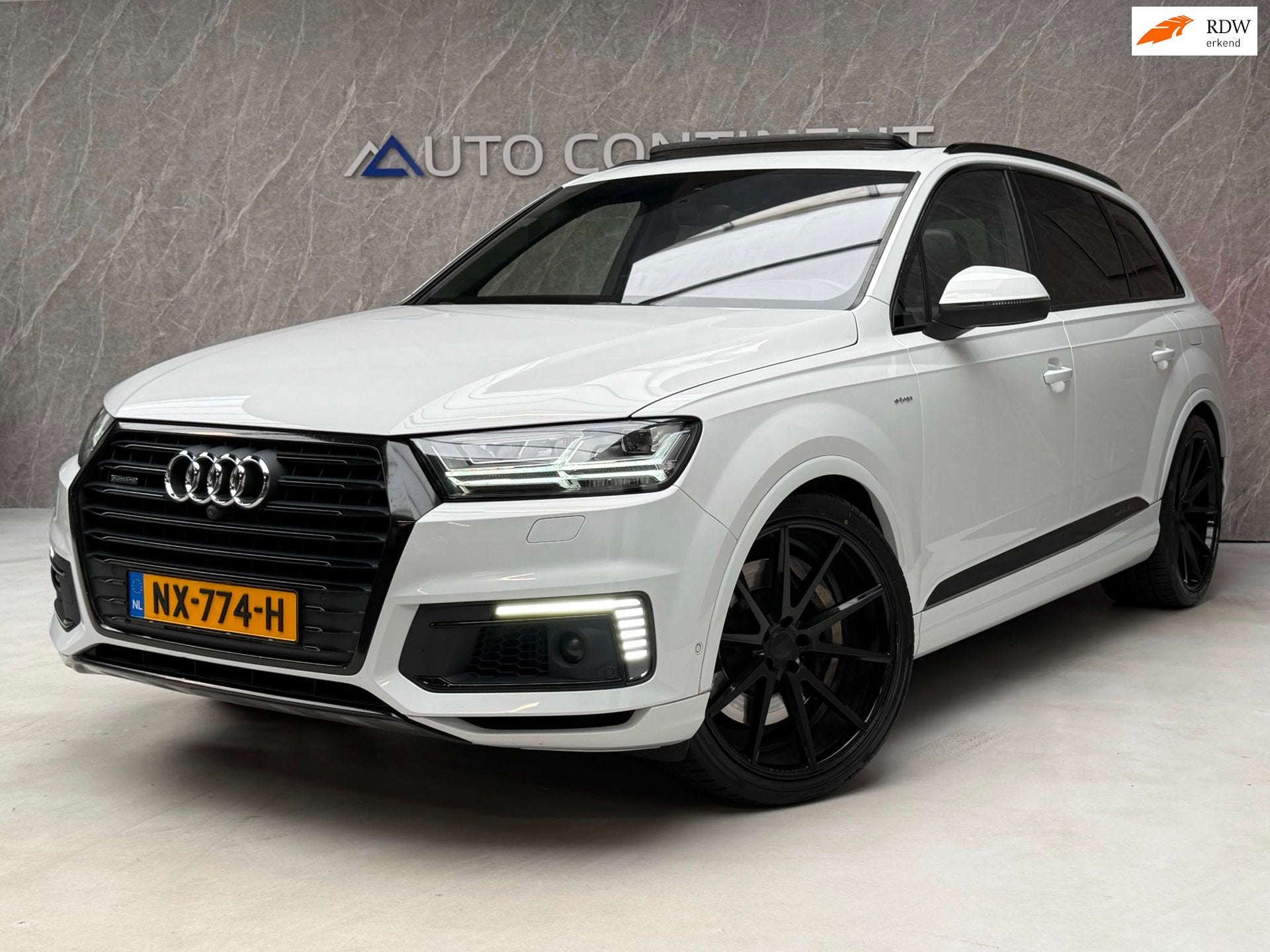 Audi Q7 3.0 TDI e-tron 3x S-Line / Full Option / Goed Onderh, Auto's, Automaat, Gebruikt, 259 pk, 2420 kg