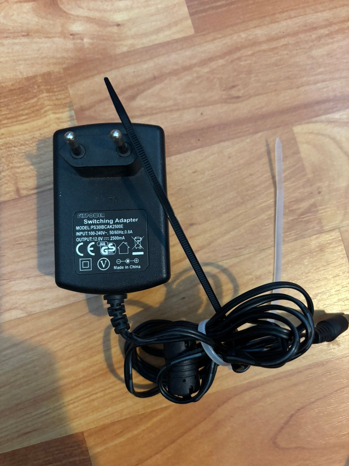Switching adapter Model PS301BCAK2500E, Ophalen of Verzenden, Gebruikt