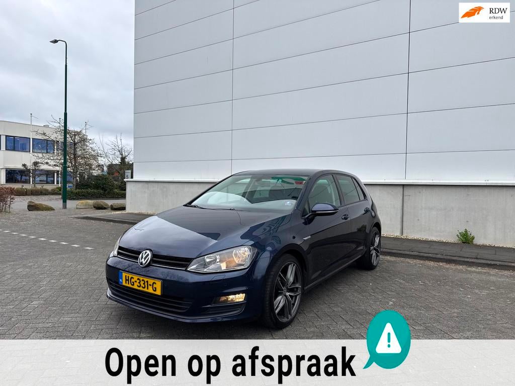Volkswagen Golf 1.6 TDI Highline CUP EDITIE STLVRMG/DSG/NAVI, Euro 5, Gebruikt, 4 cilinders, Blauw