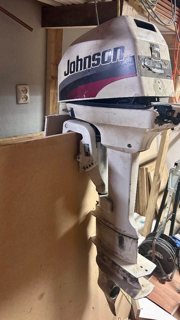 Buitenboordmotor boot Johnson, Watersport en Boten, Ophalen, Gebruikt, Motor en Techniek, Motorboot