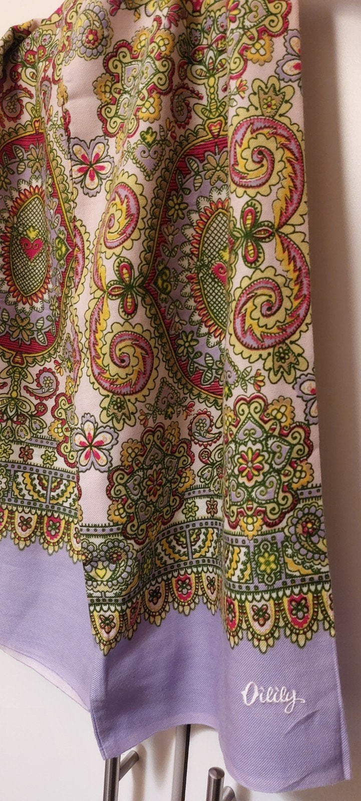 Oilily sjaal paars, Kleding | Dames, Ophalen of Verzenden, Nieuw, Sjaal