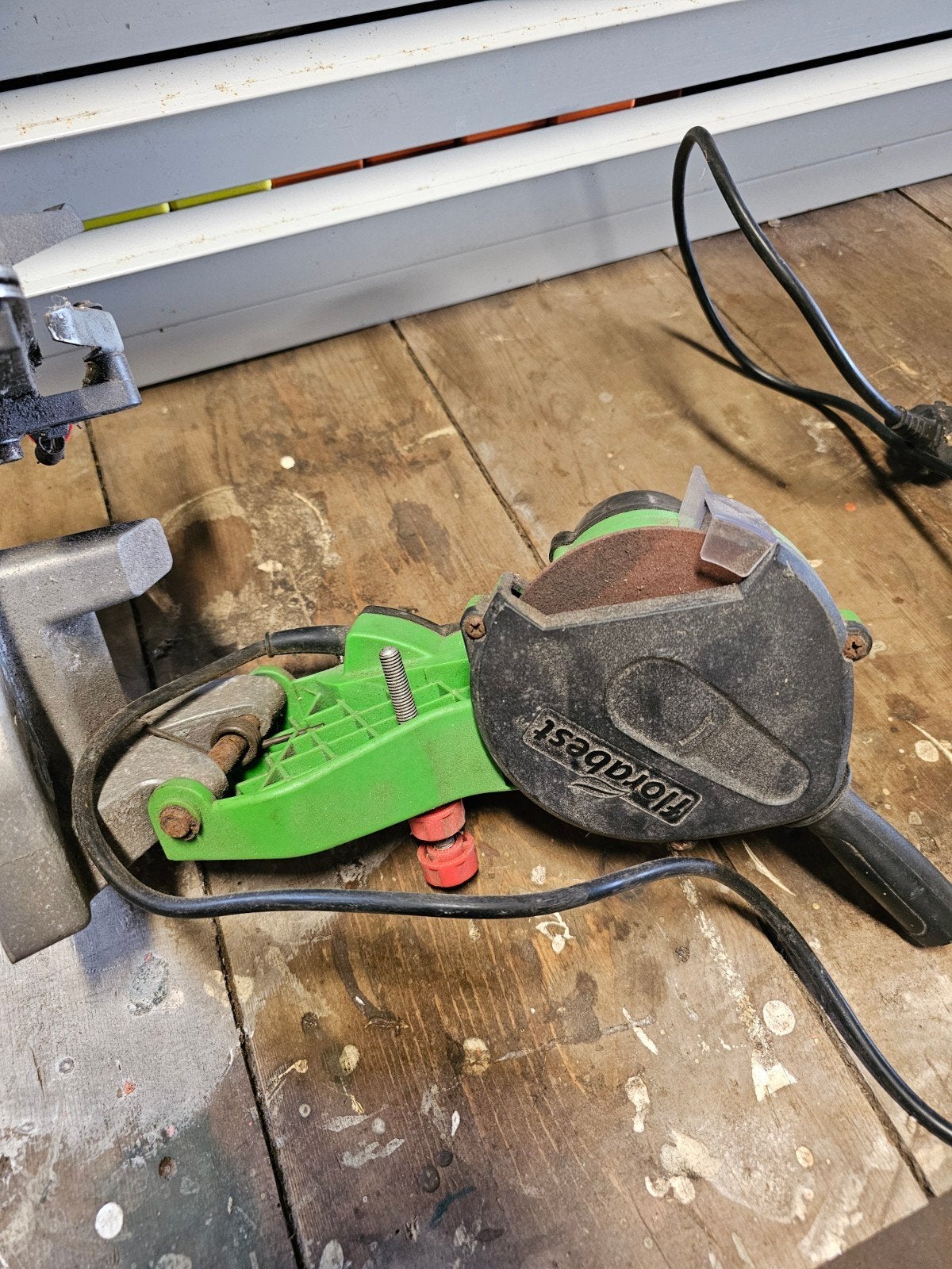 Motorkettingzaag slijpmachine, Ophalen, Minder dan 600 watt, Bandschuurmachine