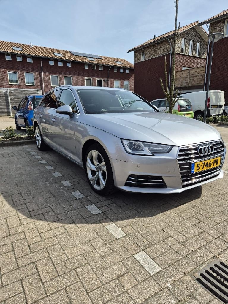 Audi A4 Avant 2.0 TFSI Ultra 190pk S-tronic Design Luxe, 1984 cc, 1435 kg, Particulier, 1500 kg