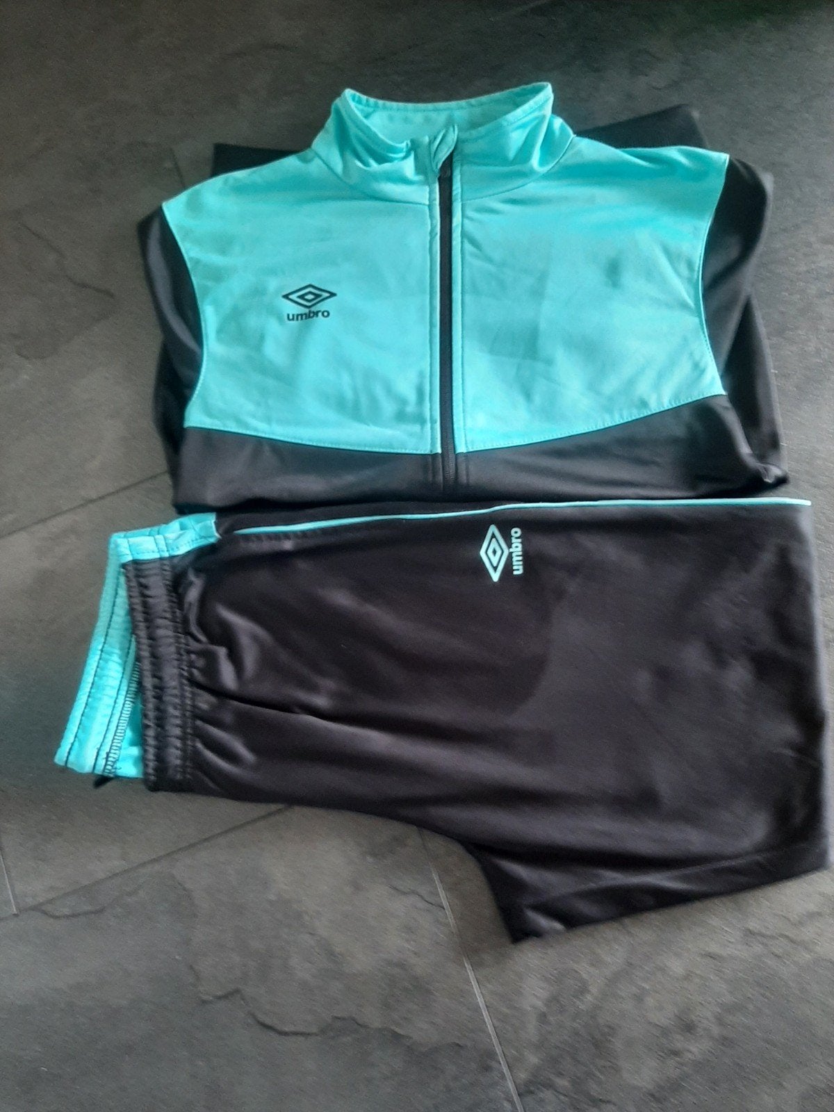 Umbro  jongens traningspak, Ophalen of Verzenden, Zo goed als nieuw