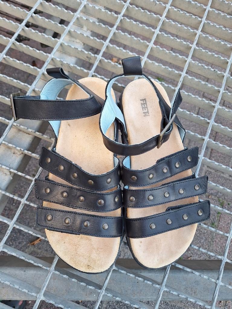 Zwarte sandalen Mag, Kleding | Dames, Schoenen, Zwart, FEET, Zo goed als nieuw, Sandalen of Muiltjes