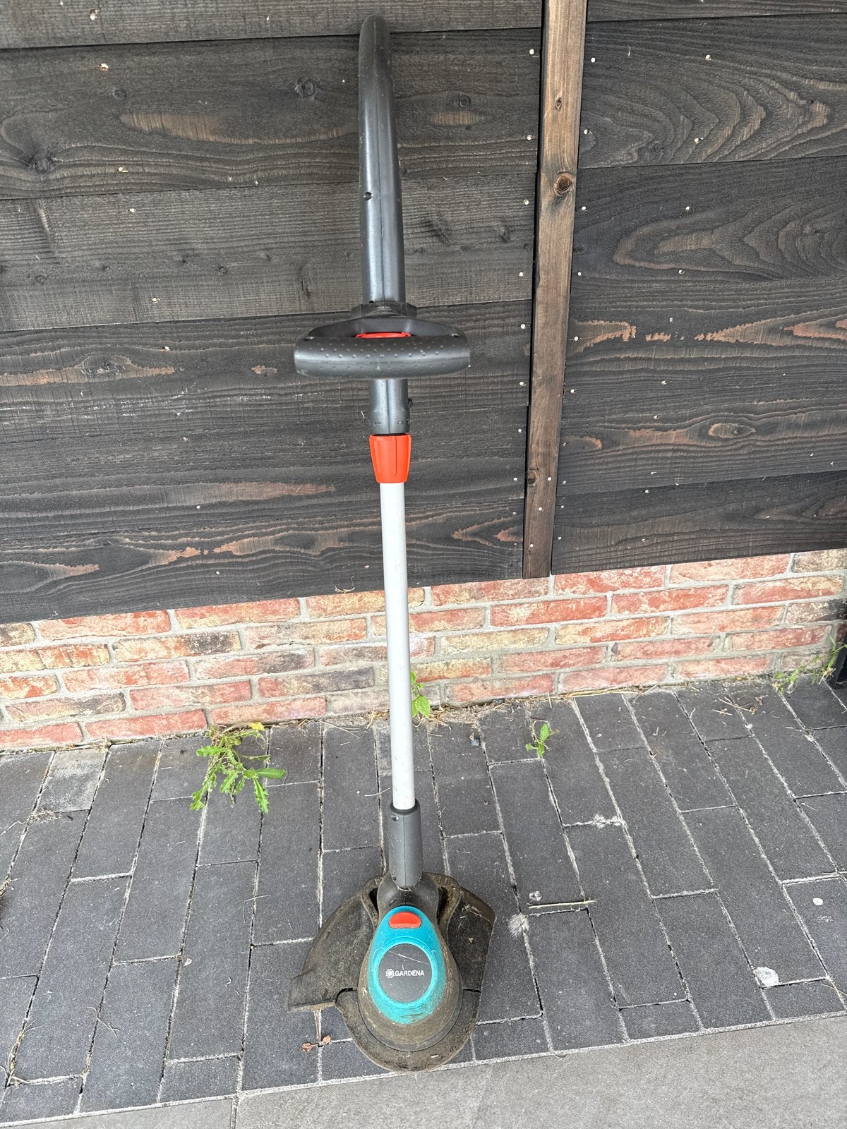 Gardena grastrimmer (excl. draad), Ophalen, Gebruikt, 30 tot 50 cm, Elektrisch
