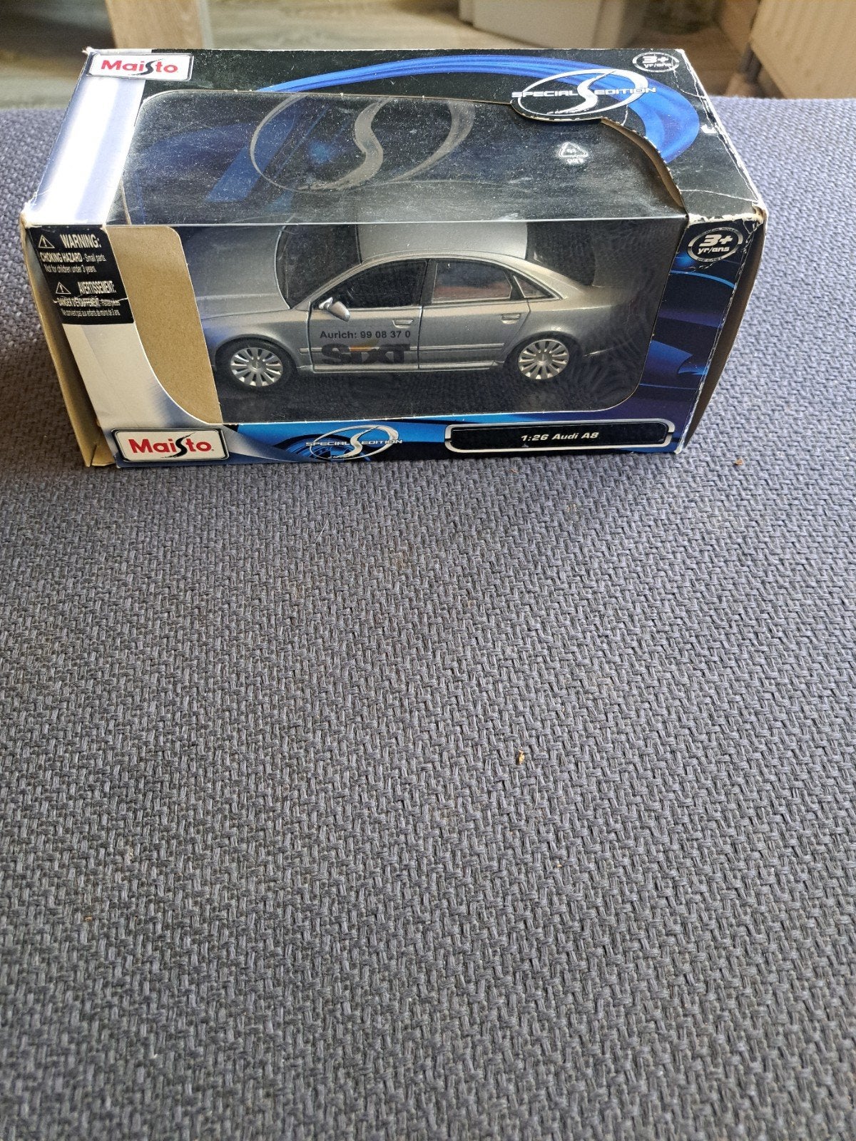 maisto model audi a8 "sixt" schaal 1:26, Gebruikt, Auto, Ophalen of Verzenden, N.b