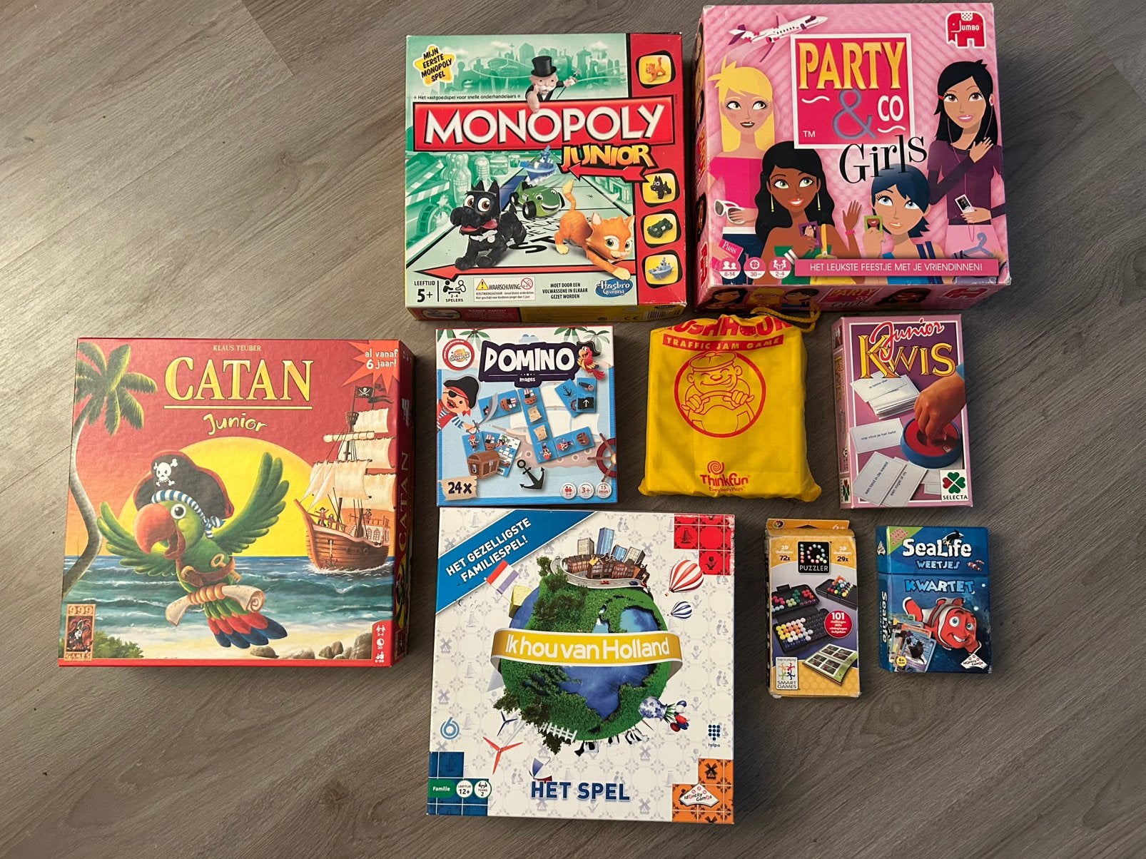 gezelschapsspellen, Ophalen, Zo goed als nieuw