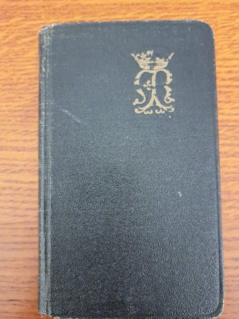 Het Gouden Boek Montfort 1935 - Goud op snee, Boeken, Godsdienst en Theologie, Gelezen, Christendom | Katholiek, Ophalen of Verzenden