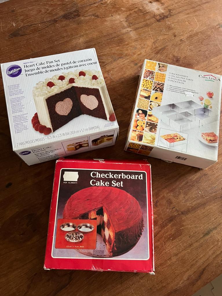 Taarten bakken spullen, Ophalen of Verzenden, Zo goed als nieuw, Taarten, Boek of Tijdschrift