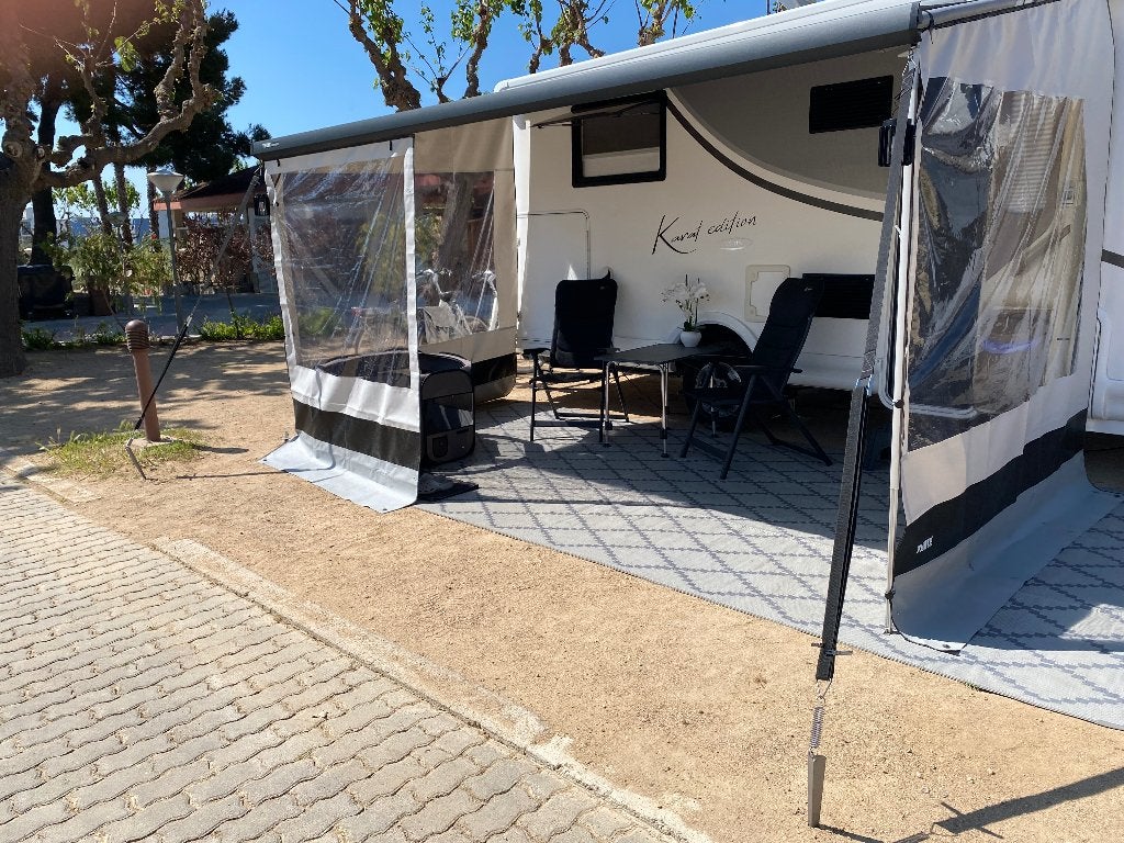 Caravans And Camping TE