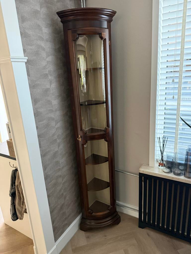Hoekkast antiek look merk: Selva Made in Italy, Ophalen