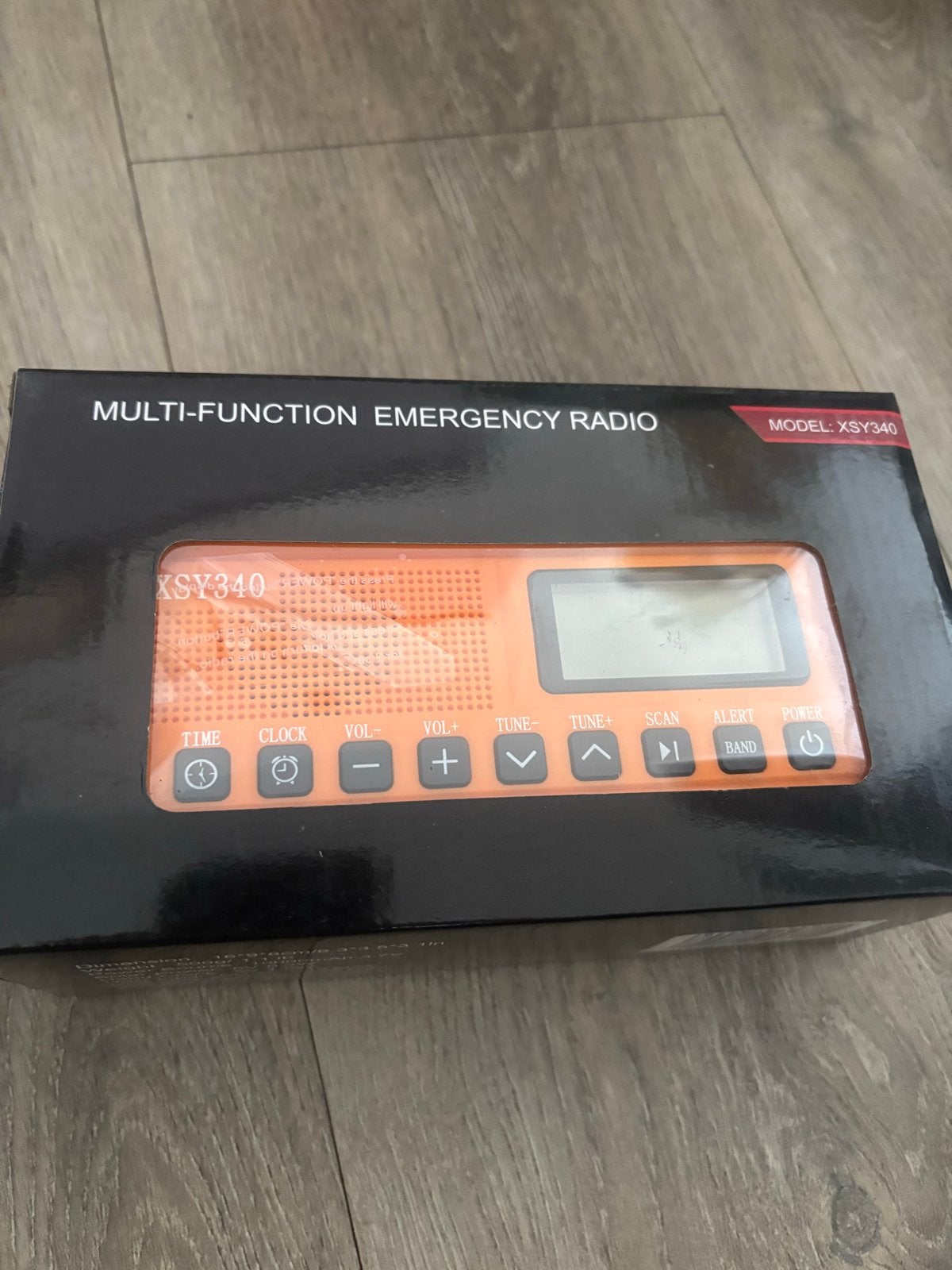 XSY 340 Noodradio - PowerBank - Zonnepaneel - Leeslamp, Ophalen of Verzenden, Nieuw, Radio