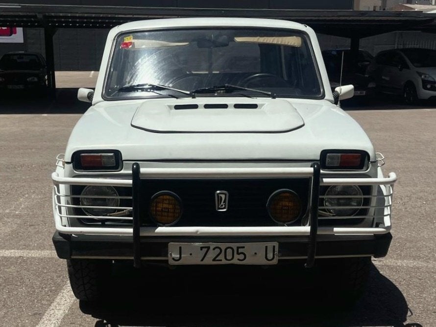 Lada Niva, bj '94, speciale editie,100% roestvrij + rijklaar, Auto's, Niva, Zwart, 4 cilinders, 1600 cc