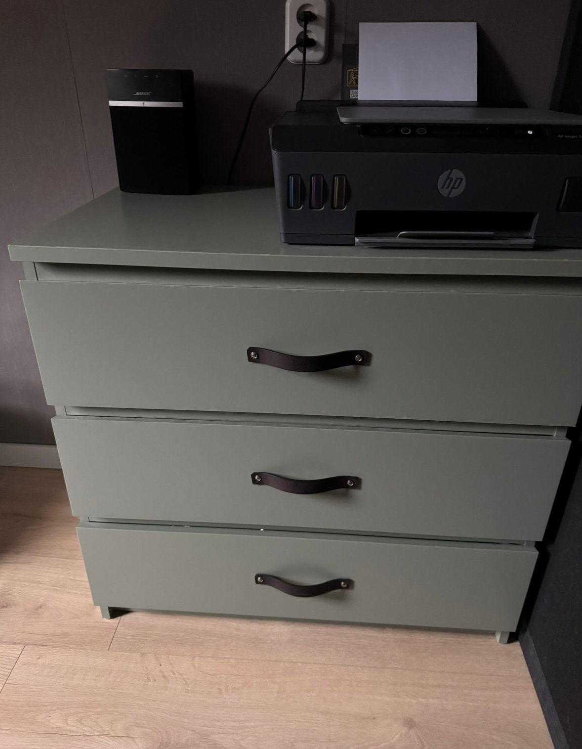 Ikea malm kast 3 laden olijfgroen, Ophalen, 50 tot 100 cm, Zo goed als nieuw, 3 of 4 laden