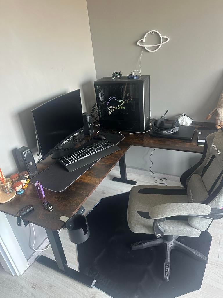 Complete Gaming PC Systeem - Krachtig en Klaar voor Actie, Computers en Software, Desktop Pc's, Zo goed als nieuw, Onbekend, Met videokaart