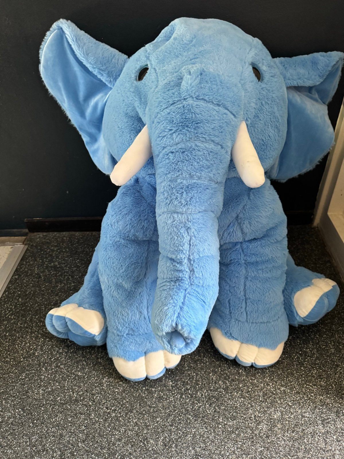 Grote blauwe olifant knuffel - Zo goed als nieuw, Ophalen, Blauw, Zo goed als nieuw, Middelgroot (20 tot 80 cm)