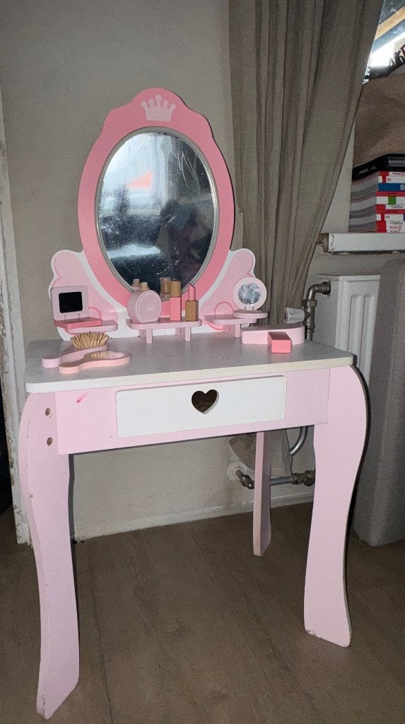 Houten kinder kaptafel, Kinderen en Baby's, Ophalen, Gebruikt, Meubelstuk of Keukentje