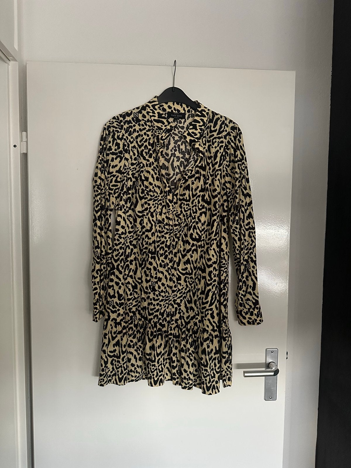 Nikkie by Kate Moss Leopard Jurk Maat 36 Nieuw, Beige, Nieuw, Ophalen of Verzenden, Maat 36 (S)