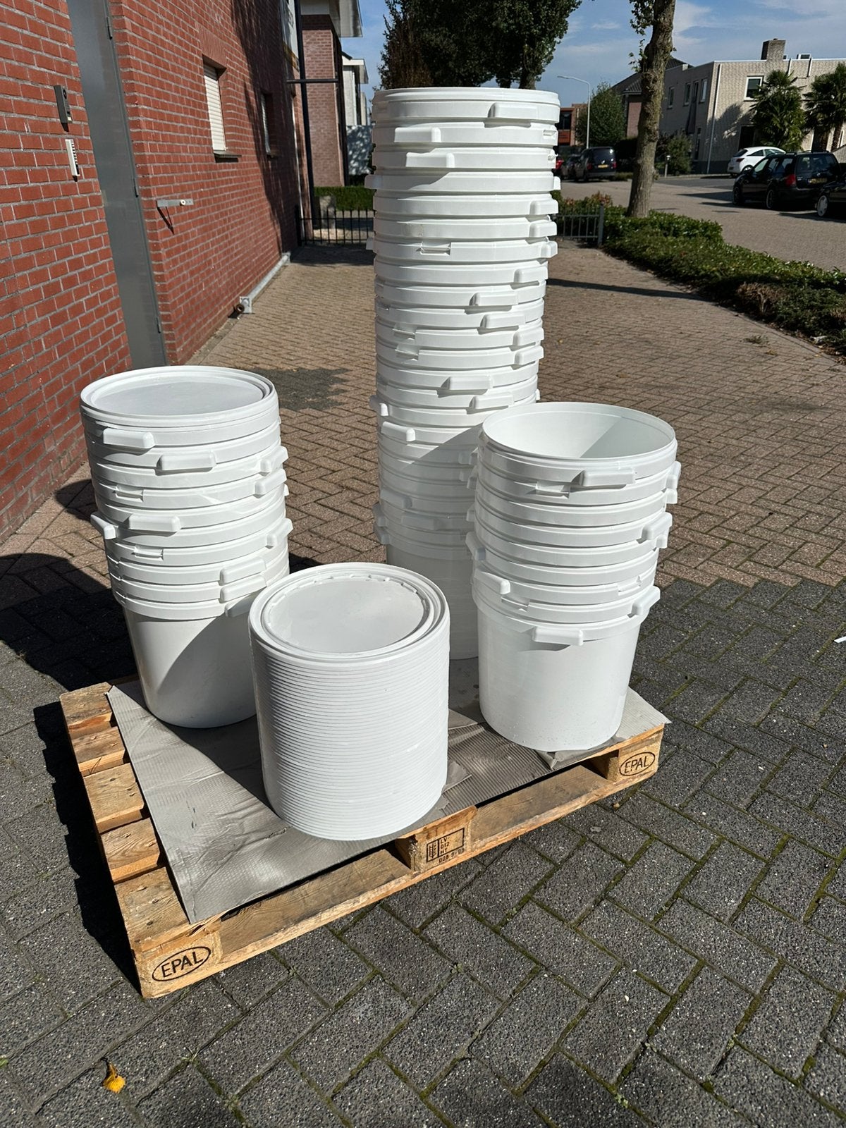 Plastic emmers met deksel gereinigd, Ophalen of Verzenden, Zo goed als nieuw, Kunststof, Met deksel