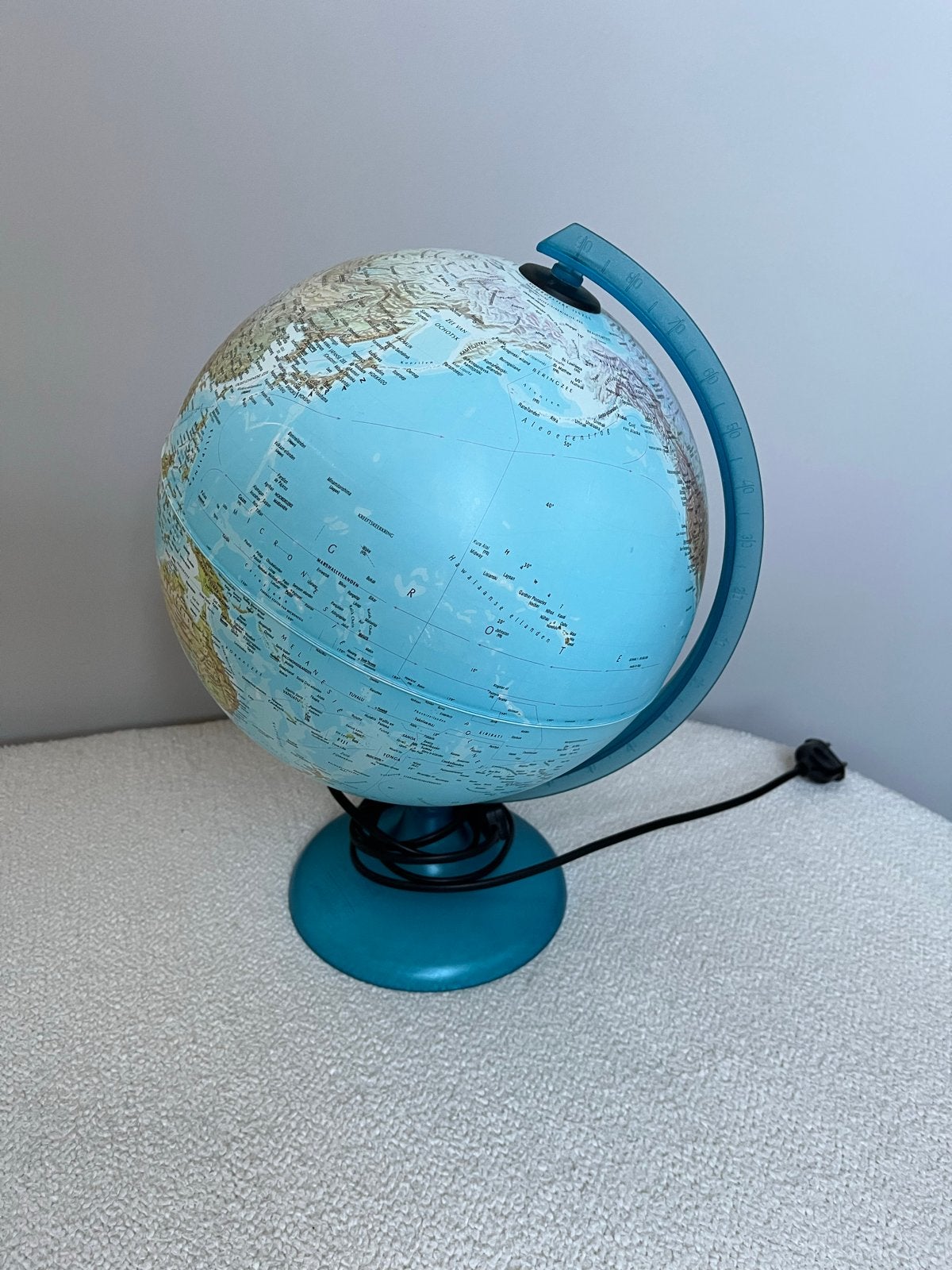 Verlichte Wereldbol - Educatief en Decoratief, Gebruikt, Kunststof, Draaibaar, Fysische wereldbol