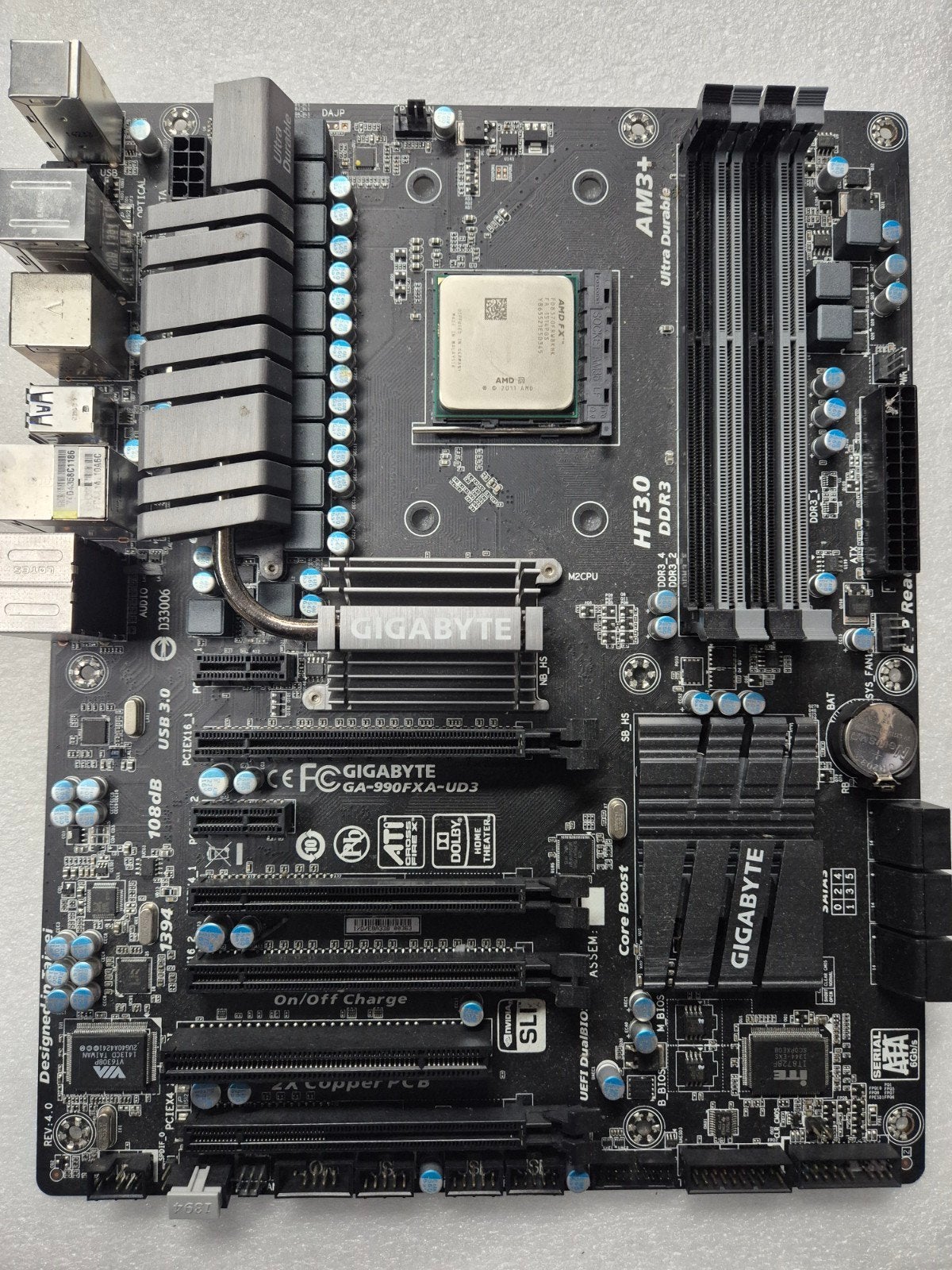 Gigabyte GA-990FXA-UD3 Moederbord met AMD FX Processor, Computers en Software, Gebruikt, AM3+, DDR3, Ophalen of Verzenden