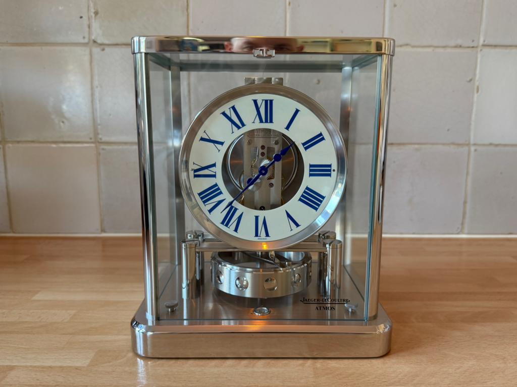Prachtige Jaeger LeCoultre Atmos Caliber 560 Q5102201 Klok, Ophalen of Verzenden, Zo goed als nieuw, Analoog, Wekker of Tafelklok