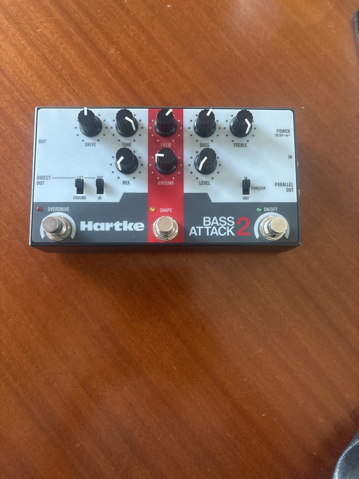 Hartke Bass Attack 2 Bass Preamp/DI Pedaal, Ophalen of Verzenden, Gebruikt, Distortion, Overdrive of Fuzz