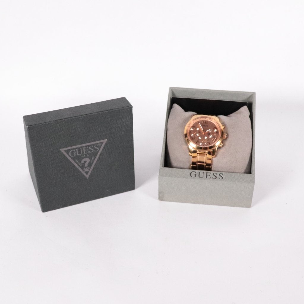 Guess W0448L3 Horloge - Nette Staat, Guess, Gebruikt, Support@guess.com, 1444 South Alameda St
Los Angeles, CA 90021
USA