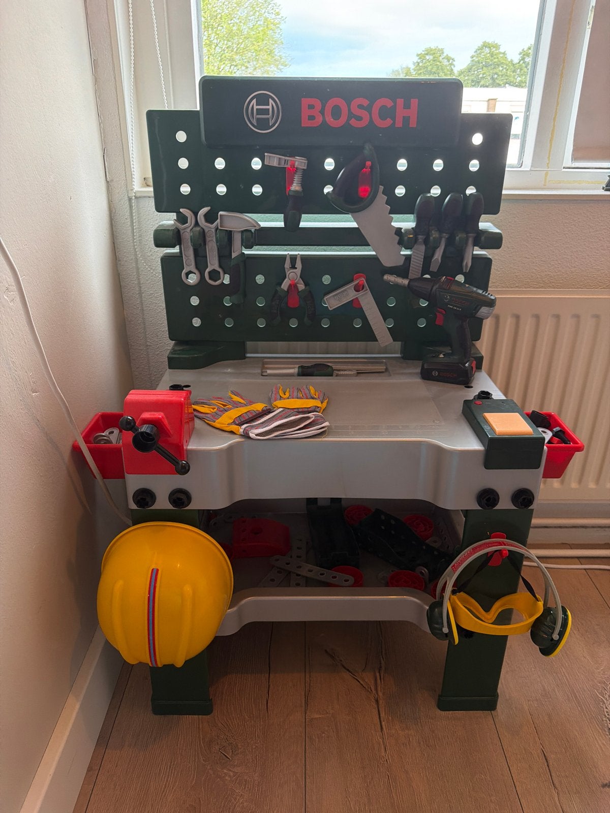 Bosch Werkbank voor kinderen - Zo goed als nieuw, Kinderen en Baby's, Ophalen, Zo goed als nieuw, Knutselen