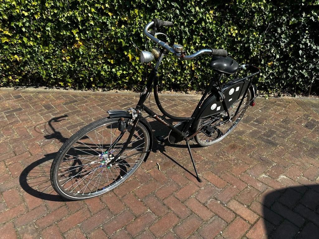Oude omafiets met kralen (opknapper), 56 cm of meer, Ophalen, Gebruikt, Terugtraprem