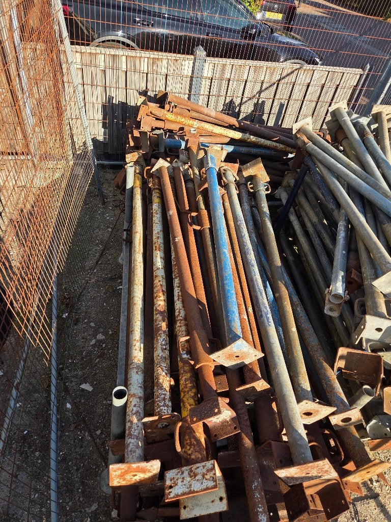 Stalen bouwstempels / schroefstempels 210–360 cm, Ophalen, Gebruikt, Overige typen, 2 tot 5 meter