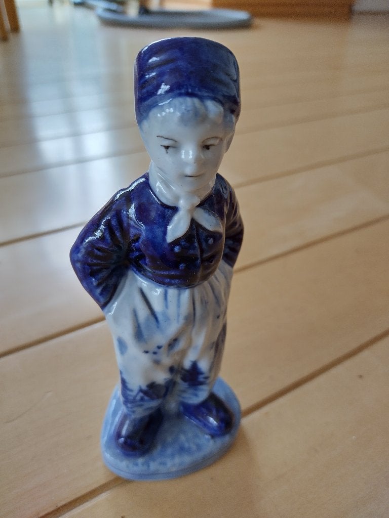 porseleinen beeldje, antiek, Ophalen of Verzenden, Zo goed als nieuw, Mens