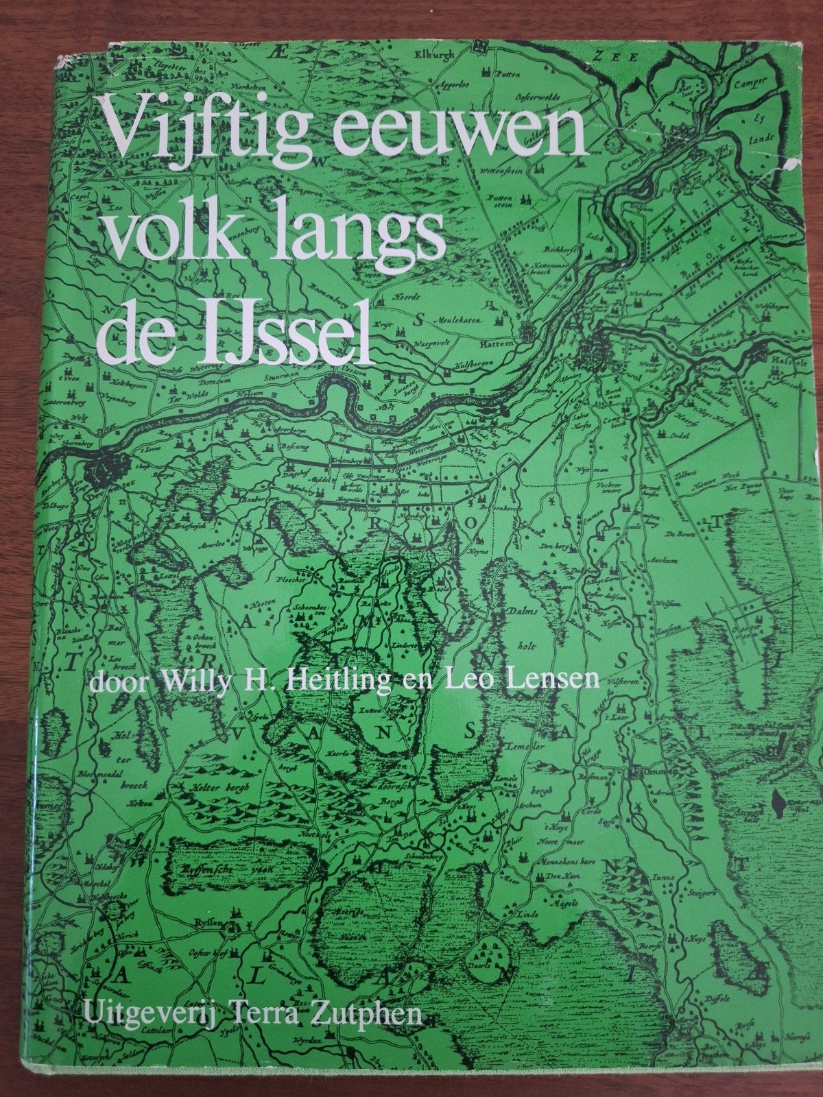 Vijftig eeuwen volk langs de IJssel - Heitling & Lensen, Boeken, Ophalen of Verzenden