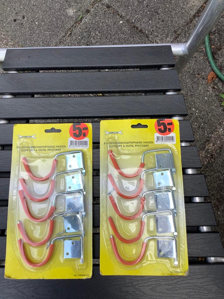 Haken om gereedschap op te hangen, Ophalen, Nieuw