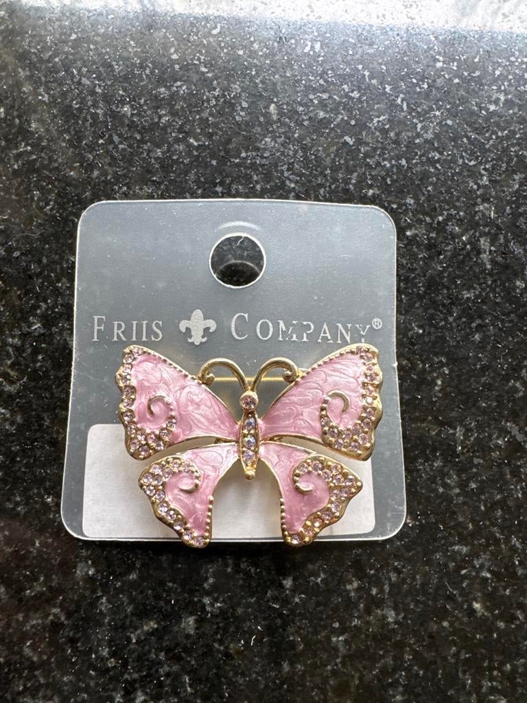 Roze vlinder broche met strass steentjes NIEUW!, Overige materialen, 4 tot 7 cm, Nieuw, Ophalen of Verzenden