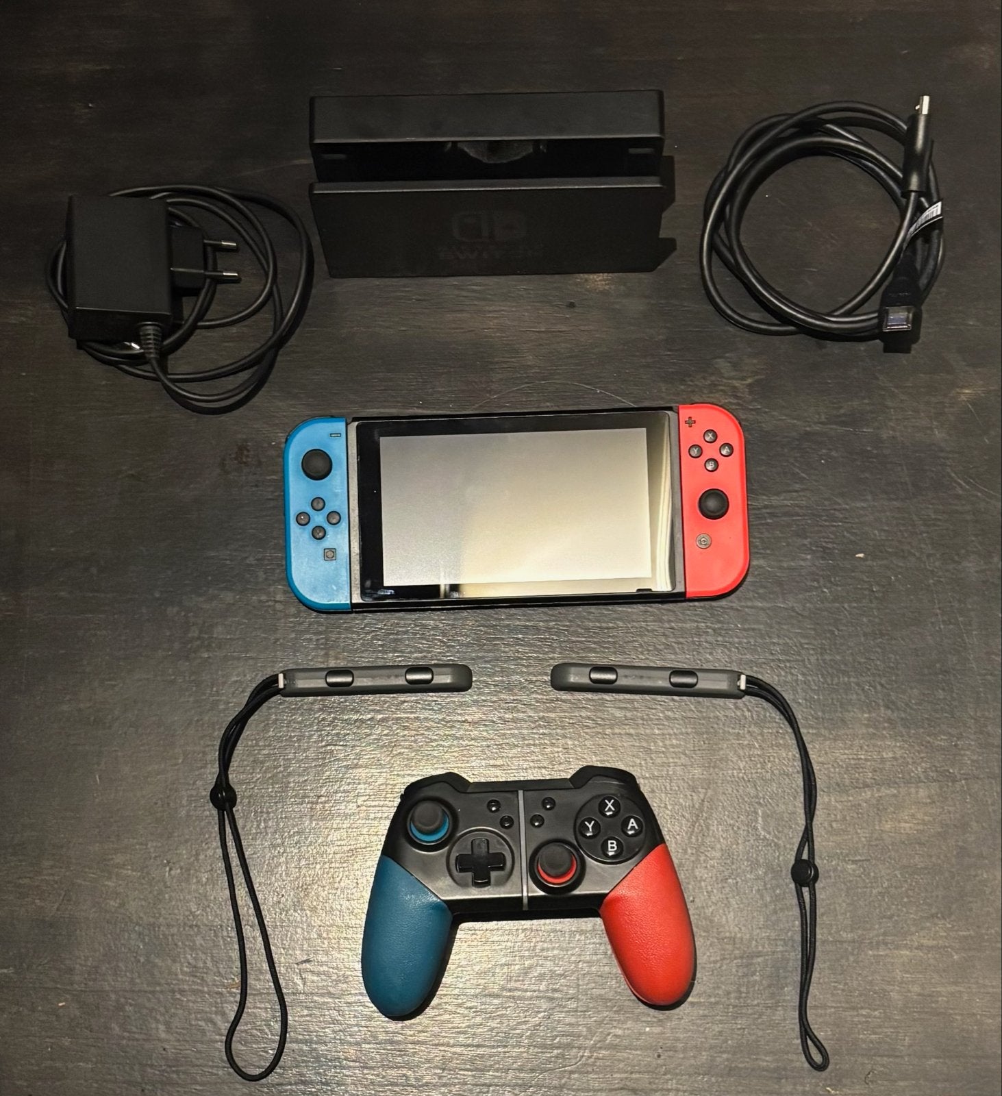 Nintendo Switch, Ophalen of Verzenden, Switch Original, Met 3 controllers of meer, Gebruikt