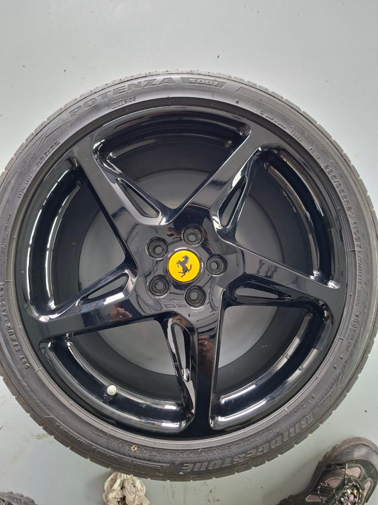 Set originele Ferrari velgen F458 20 inch, Auto-onderdelen, Ophalen