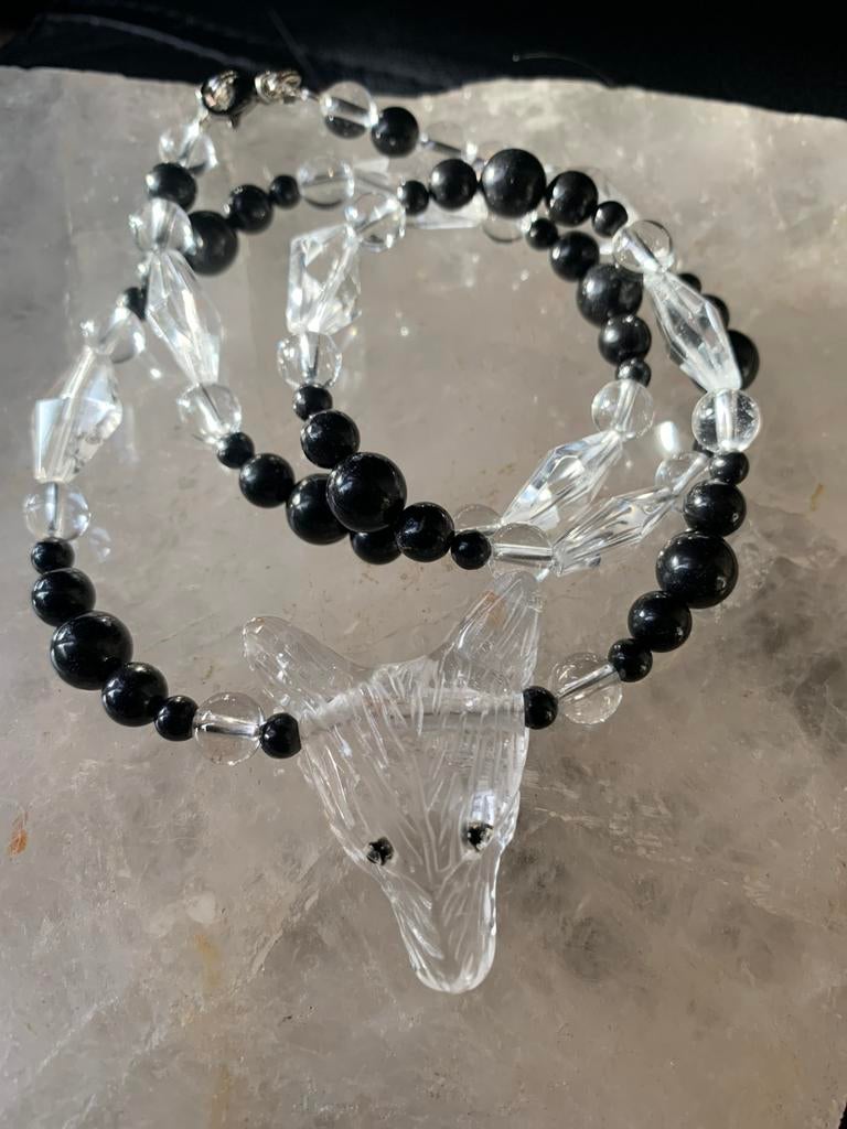 Shungiet shungite wolf totem bergkristal beschermt moed aura, Ophalen of Verzenden, Nieuw, Steen of Mineraal, Verstelbaar