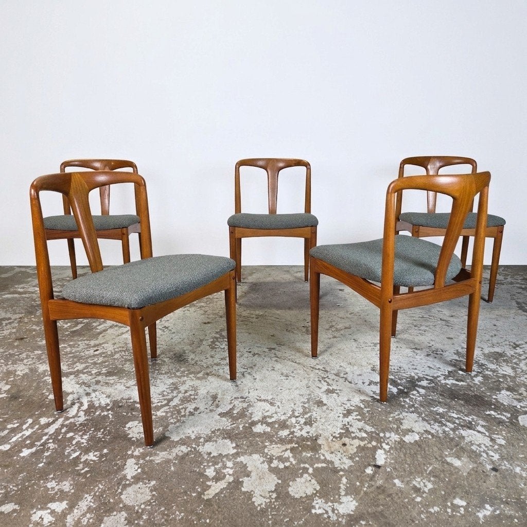 Setprijs, Johannes Andersen 'Juliane' Vintage Deense stoelen