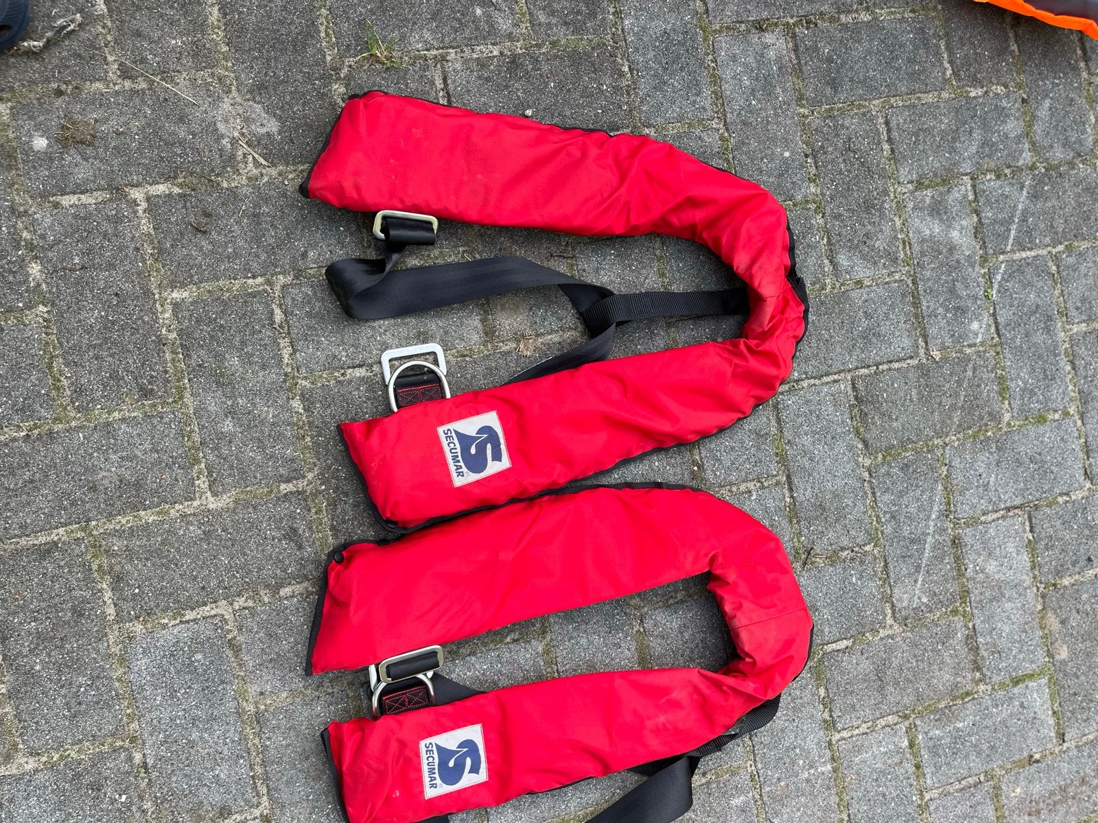Secumar reddingsvest 275N met harnas, Ophalen of Verzenden, Gebruikt, Dame of Heer, Reddingsvest of Zwemvest