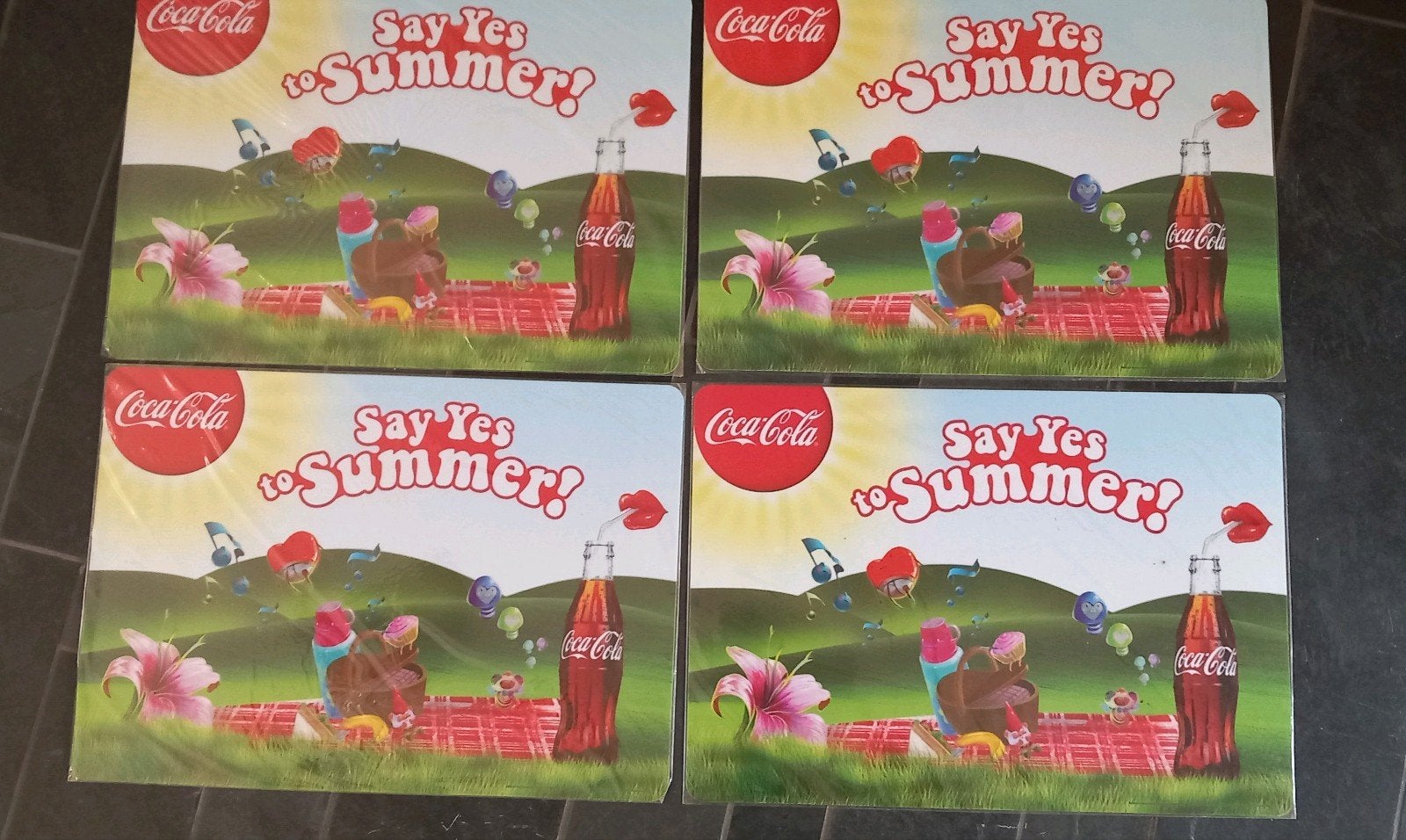 4 Coca-Cola placemats - Say Yes to Summer! (Nieuw), Ophalen of Verzenden, Nieuw